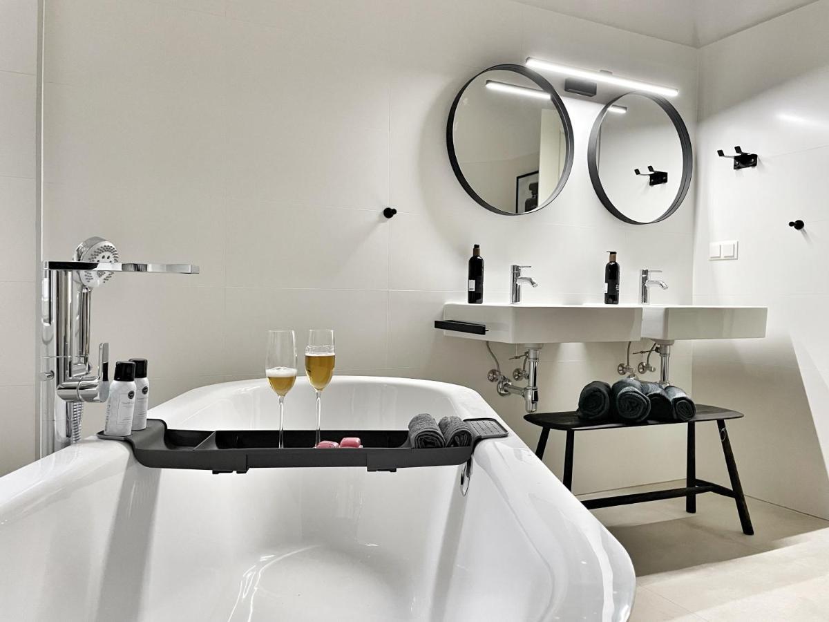 Loft2be, Loft For 8 Appartamento *